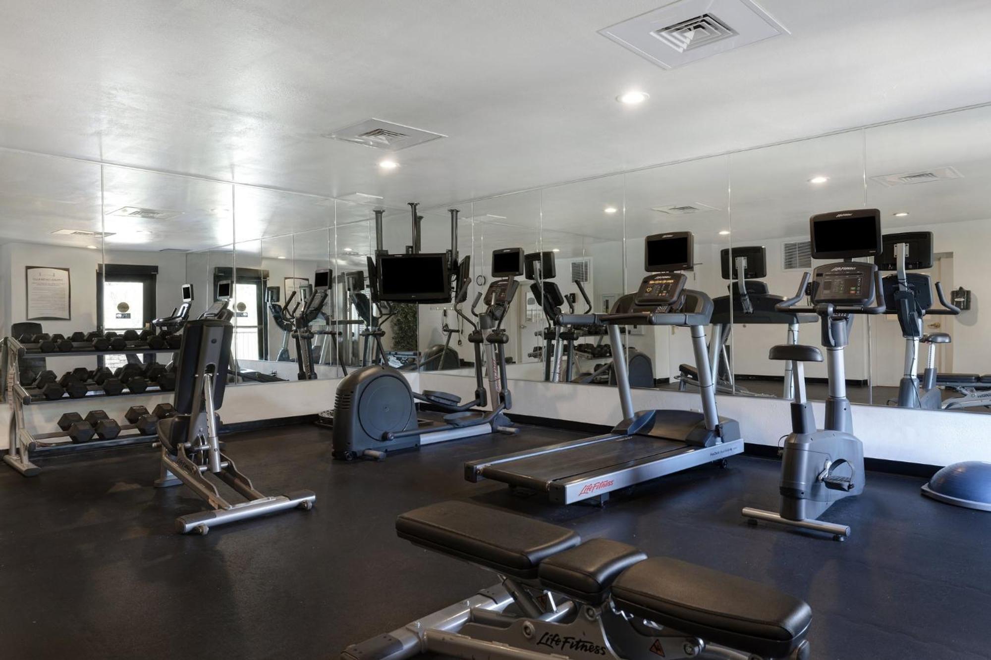 Staybridge Suites Tallahassee I-10 East By Ihg Bagian luar foto