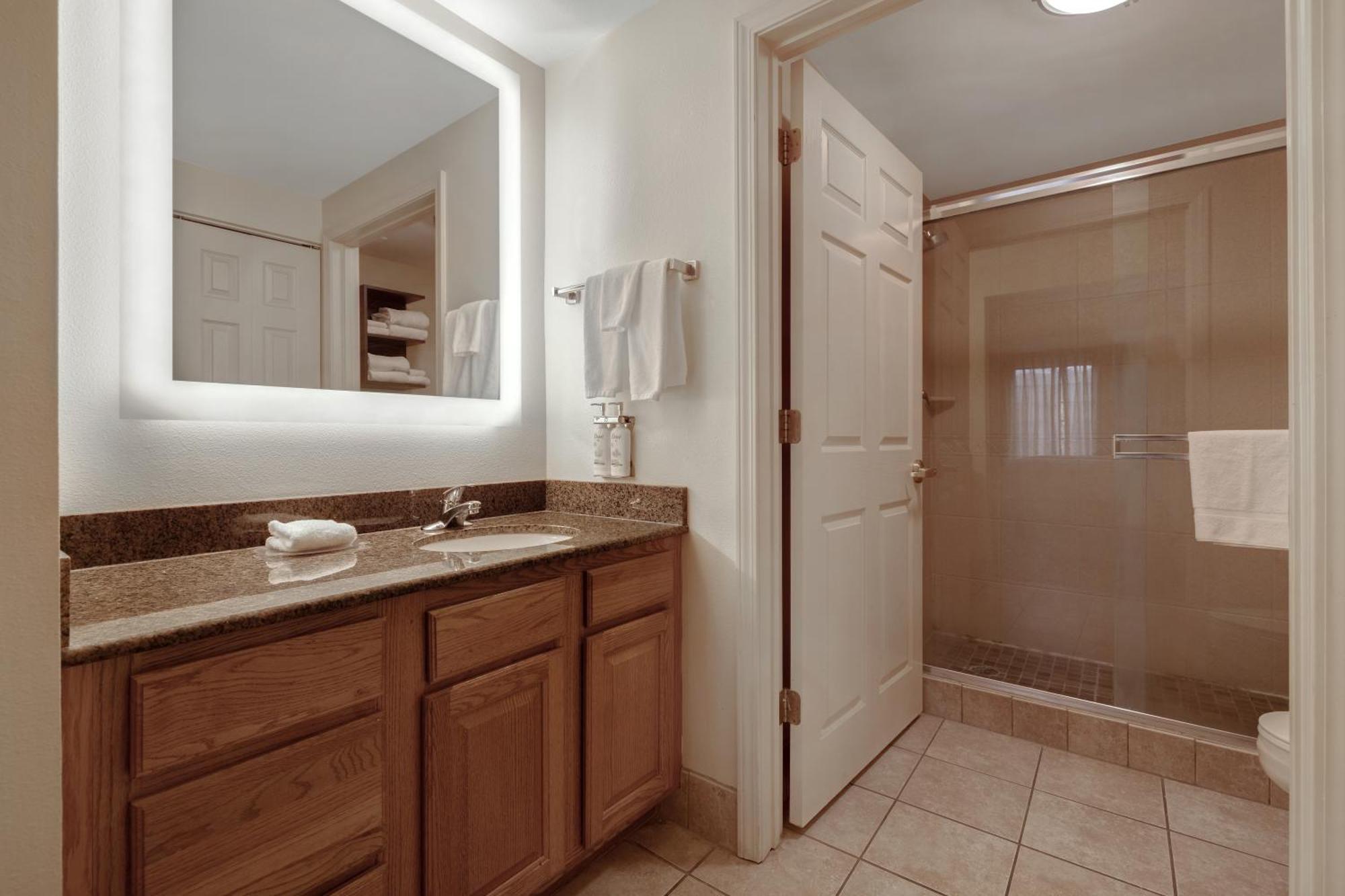 Staybridge Suites Tallahassee I-10 East By Ihg Bagian luar foto