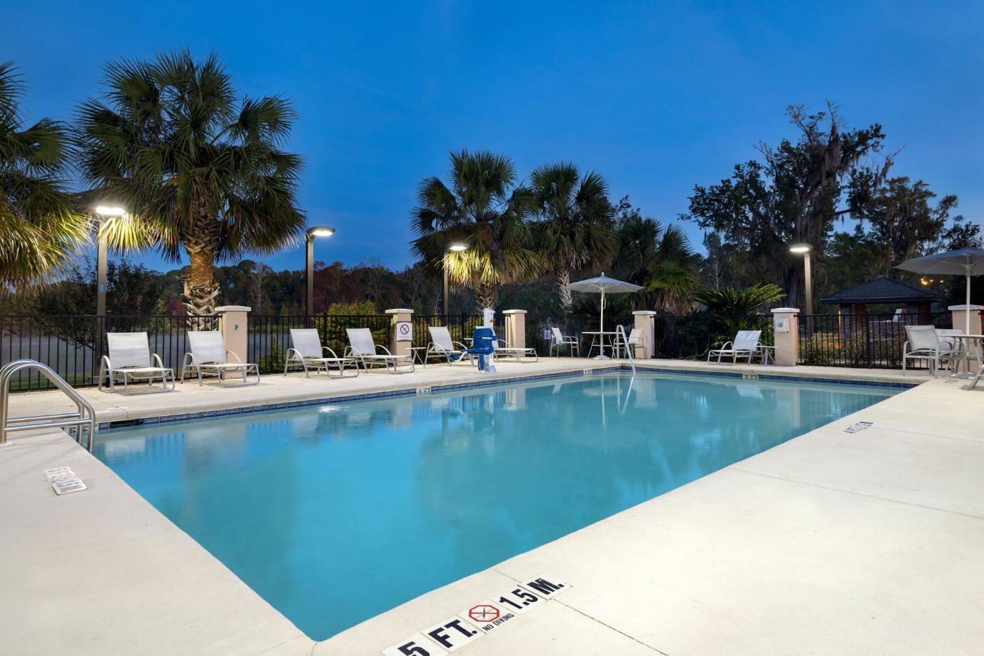 Staybridge Suites Tallahassee I-10 East By Ihg Bagian luar foto