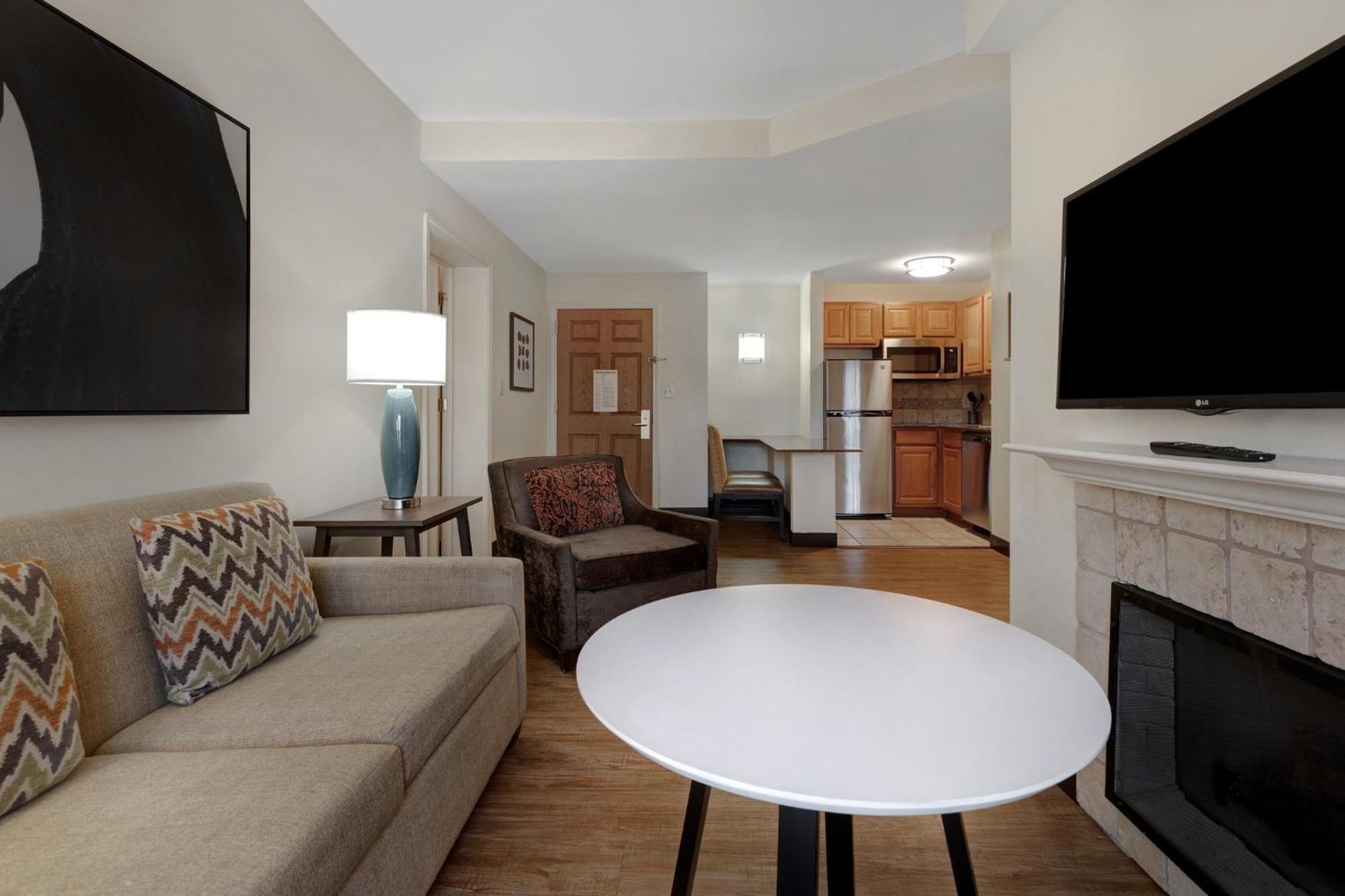 Staybridge Suites Tallahassee I-10 East By Ihg Bagian luar foto