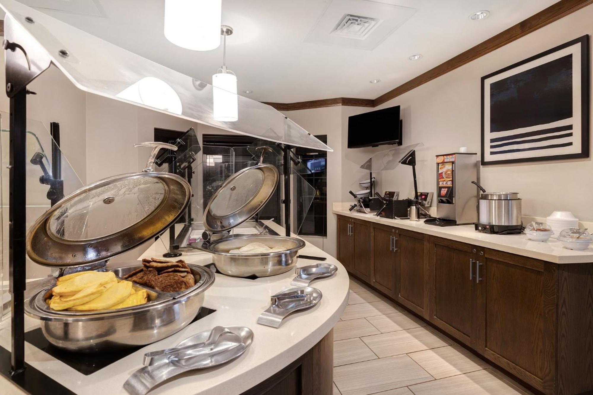 Staybridge Suites Tallahassee I-10 East By Ihg Bagian luar foto