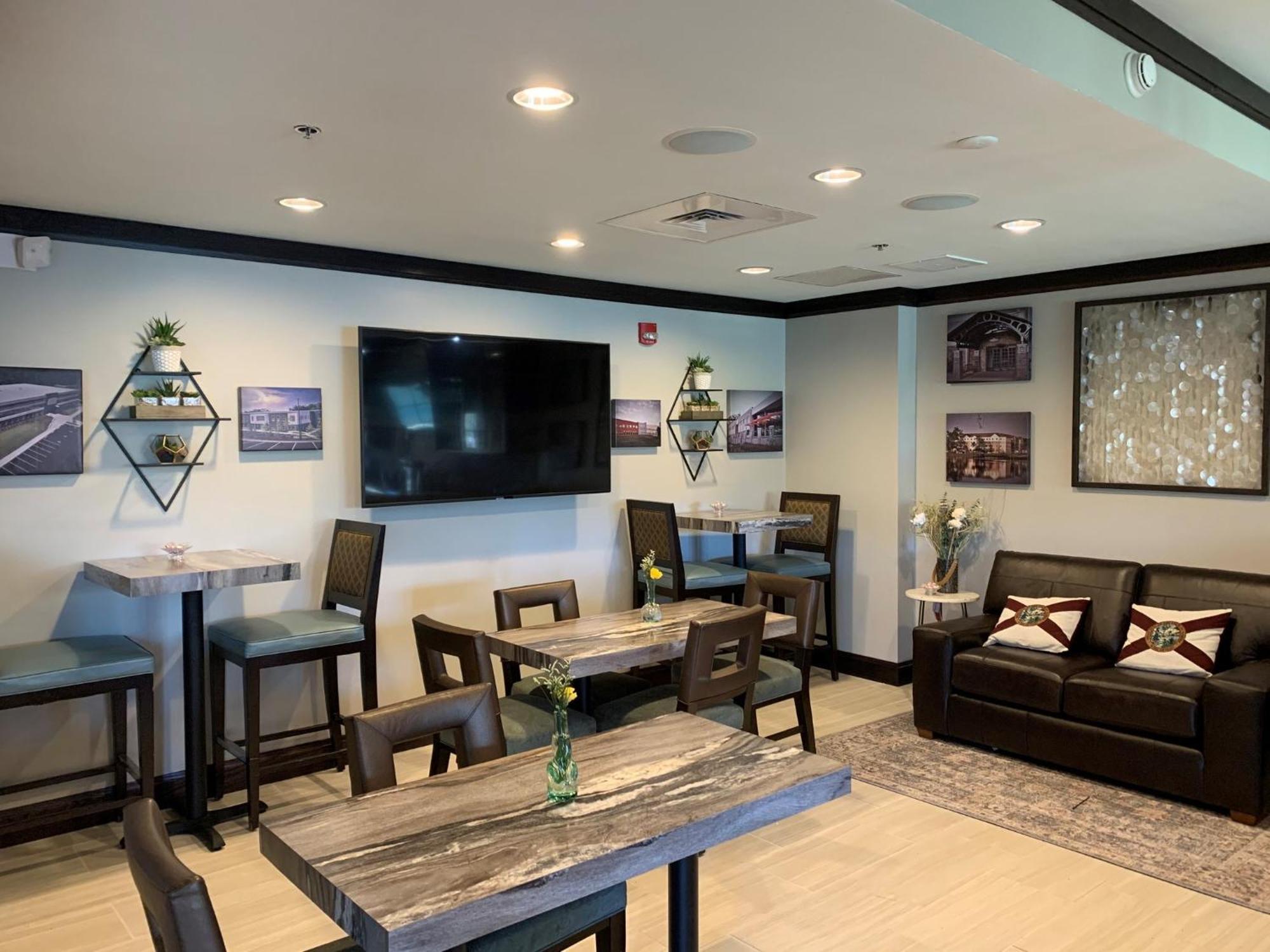 Staybridge Suites Tallahassee I-10 East By Ihg Bagian luar foto